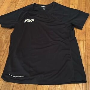 Hoka running t shirt - size medium